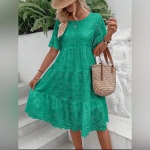 Green embroidered dress size L